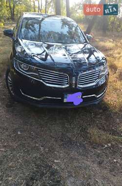 Внедорожник / Кроссовер Lincoln MKX 2015 в 