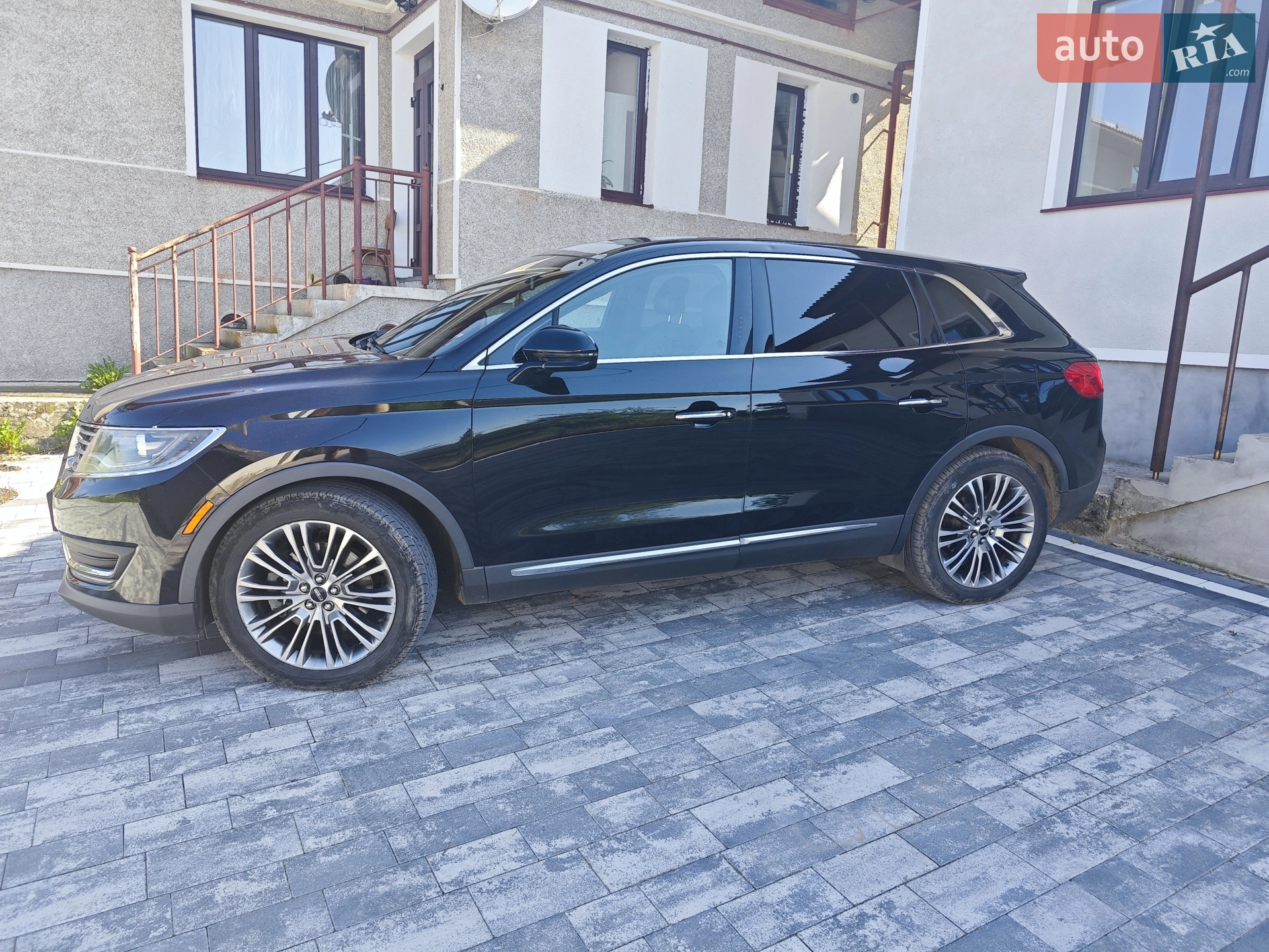 2016 Lincoln MKX - мініатюра 5