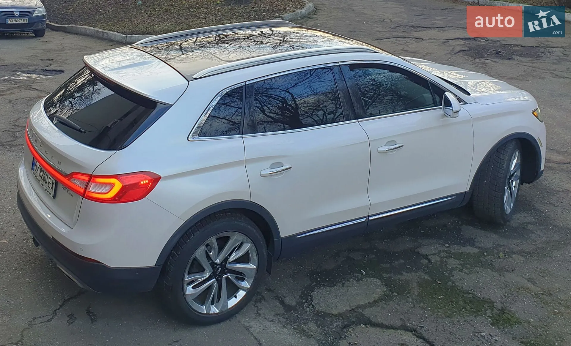 2017 Lincoln MKX - мініатюра 29