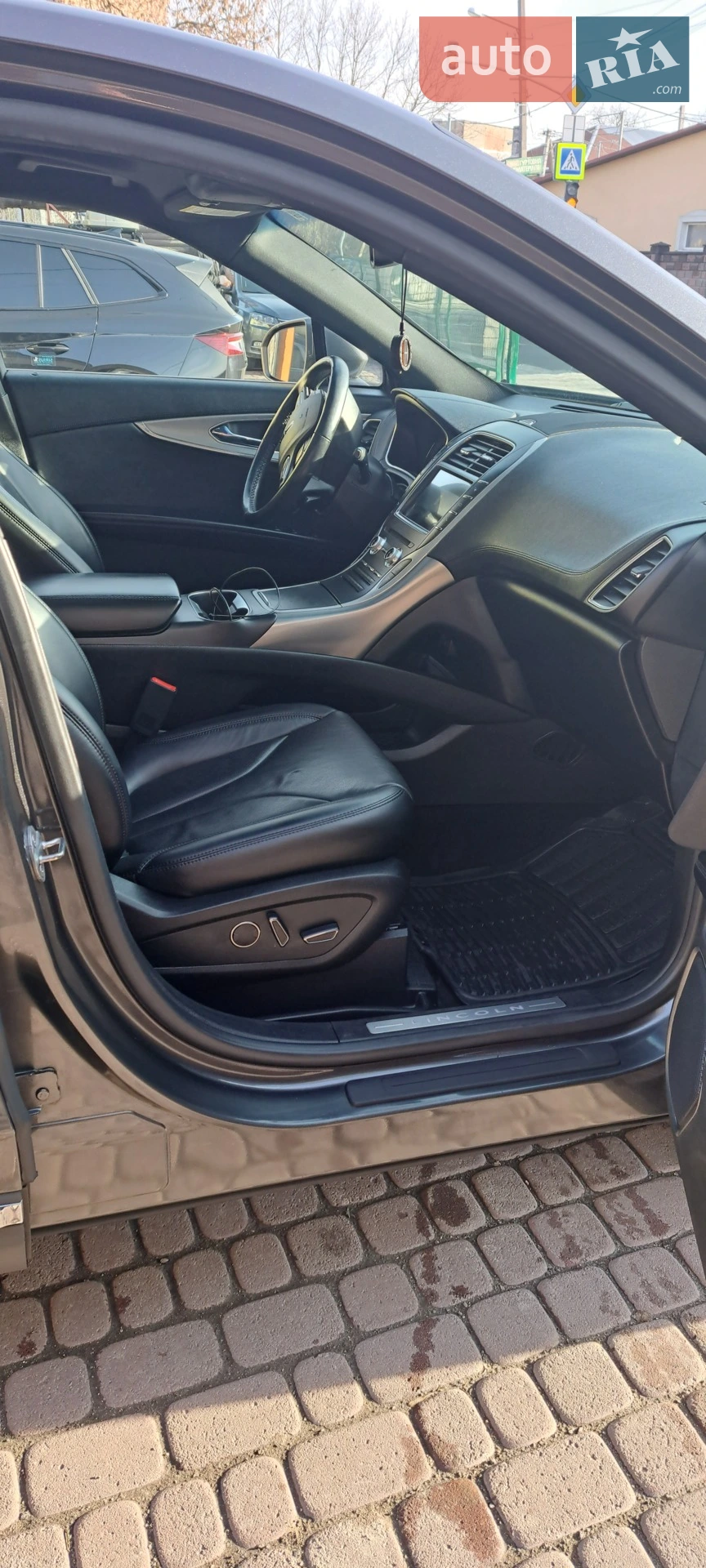 2017 Lincoln MKX - мініатюра 7