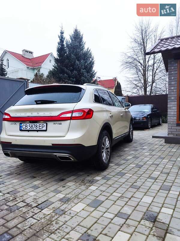 Внедорожник / Кроссовер Lincoln MKX 2015 в Чернигове