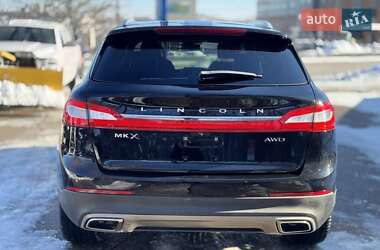 Внедорожник / Кроссовер Lincoln MKX 2018 в 