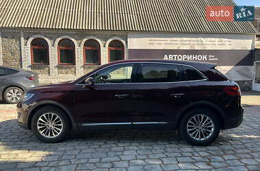 Внедорожник / Кроссовер Lincoln MKX 2017 в 