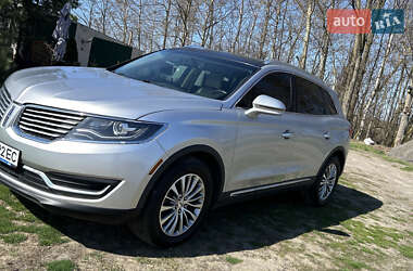 Внедорожник / Кроссовер Lincoln MKX 2015 в 