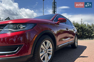 Внедорожник / Кроссовер Lincoln MKX 2017 в 