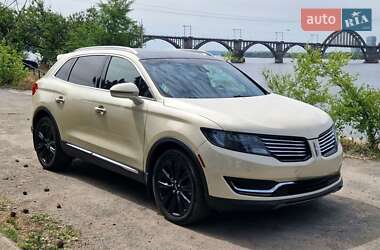 Внедорожник / Кроссовер Lincoln MKX 2016 в 