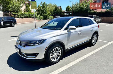 Внедорожник / Кроссовер Lincoln MKX 2015 в 