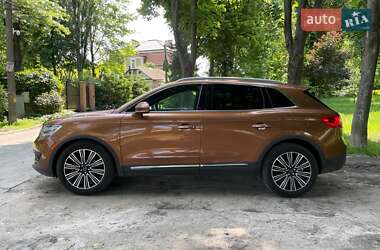 Внедорожник / Кроссовер Lincoln MKX 2018 в 