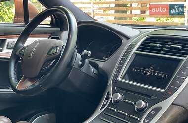 Внедорожник / Кроссовер Lincoln MKX 2018 в 