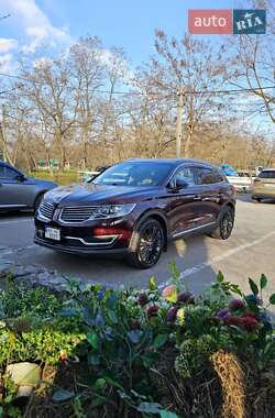 Внедорожник / Кроссовер Lincoln MKX 2017 в 