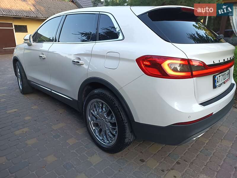 Позашляховик / Кросовер Lincoln MKX 2015 в Львові