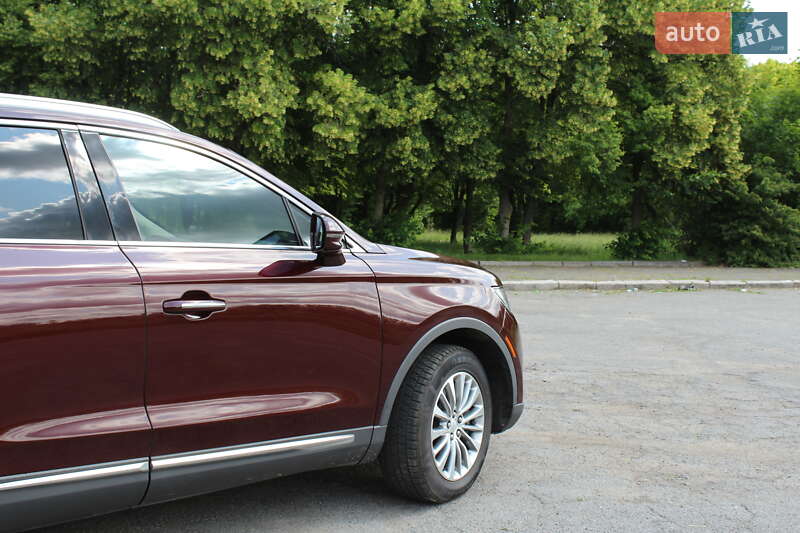 Внедорожник / Кроссовер Lincoln MKX 2017 в Владимире