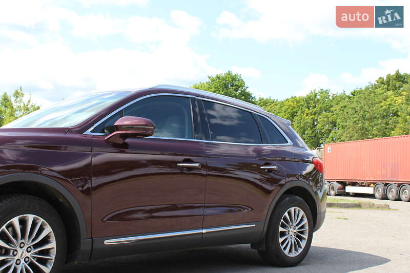 Внедорожник / Кроссовер Lincoln MKX 2017 в Владимире