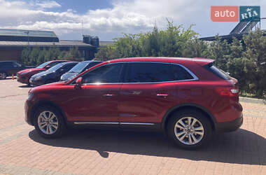 Внедорожник / Кроссовер Lincoln MKX 2017 в 