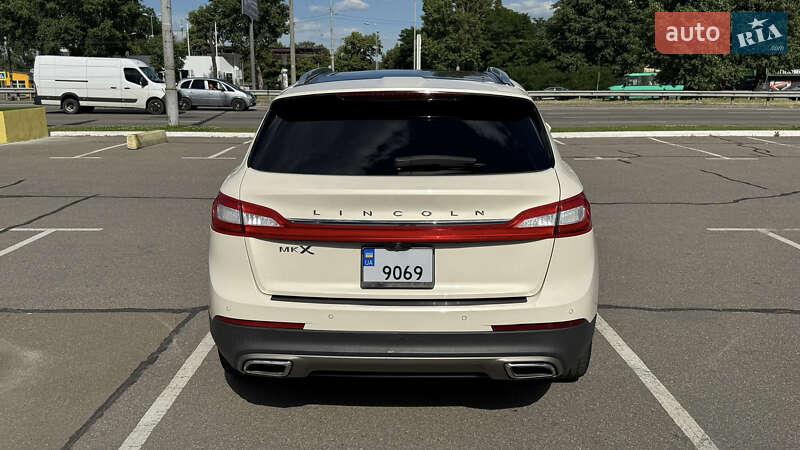 Внедорожник / Кроссовер Lincoln MKX 2016 в Киеве