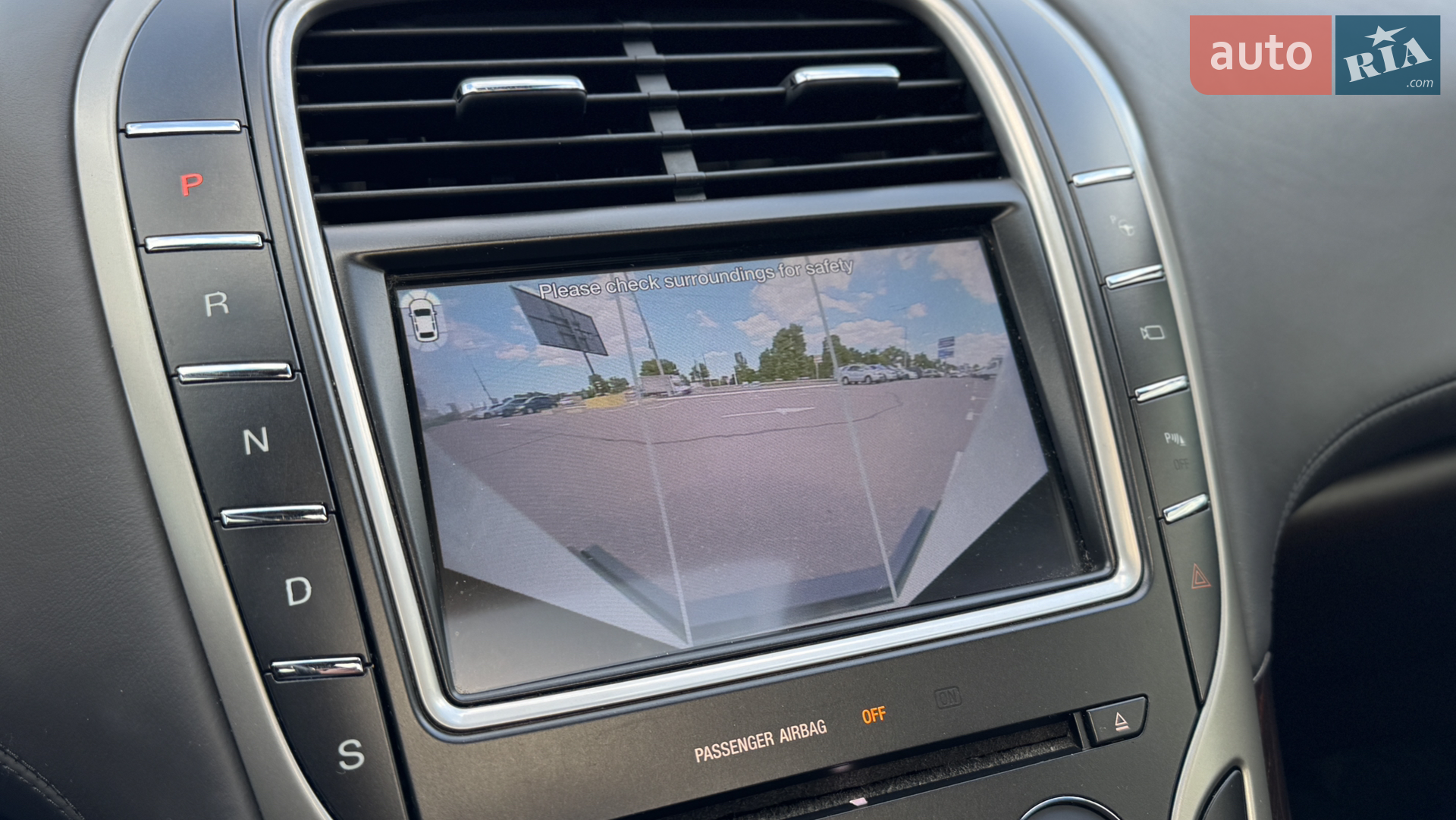 2016 Lincoln MKX - мініатюра 22
