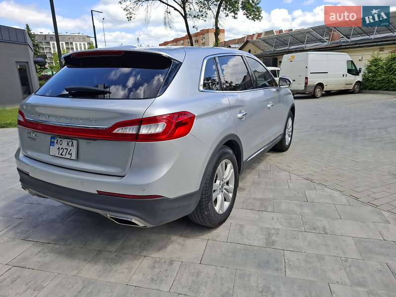 Внедорожник / Кроссовер Lincoln MKX 2017 в Ужгороде