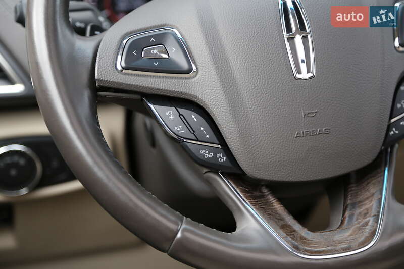 Внедорожник / Кроссовер Lincoln MKX 2015 в Киеве