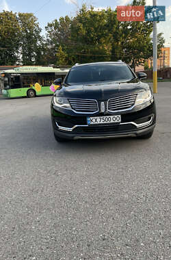 Внедорожник / Кроссовер Lincoln MKX 2016 в 