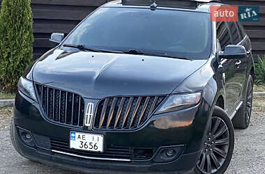Внедорожник / Кроссовер Lincoln MKX 2011 в 