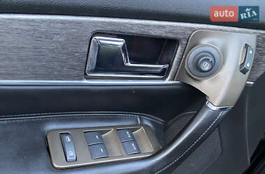 Внедорожник / Кроссовер Lincoln MKX 2011 в 