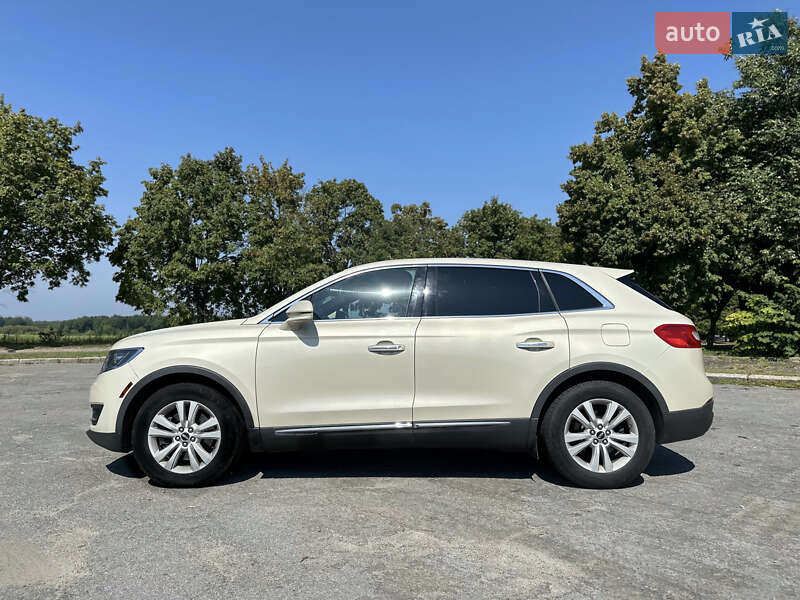Внедорожник / Кроссовер Lincoln MKX 2015 в Владимире