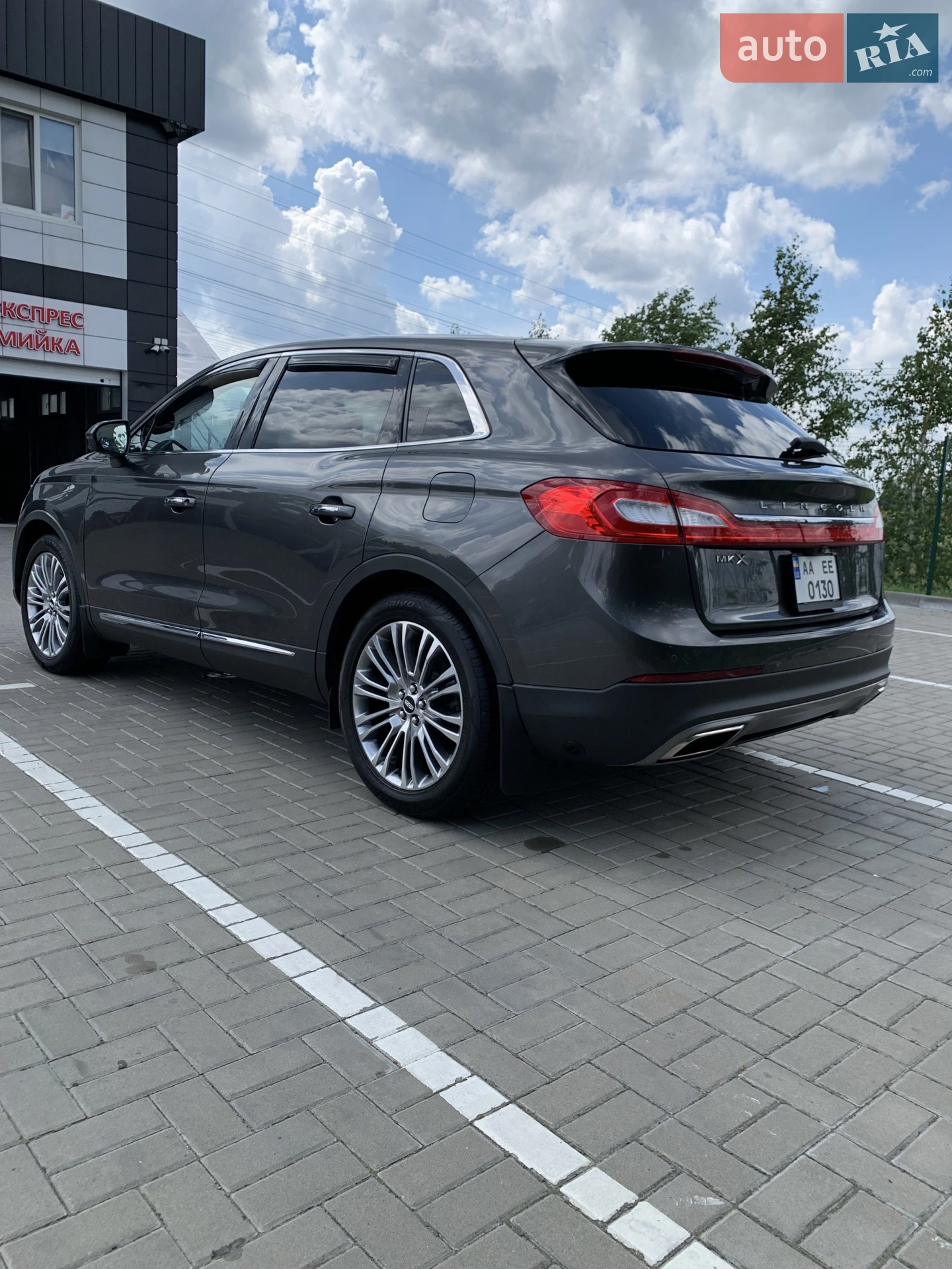 2018 Lincoln MKX - мініатюра 17
