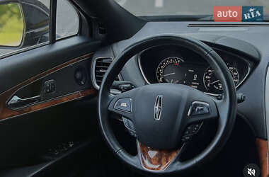 Внедорожник / Кроссовер Lincoln MKX 2017 в 