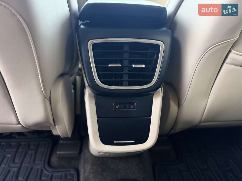 Внедорожник / Кроссовер Lincoln MKX 2015 в Черновцах