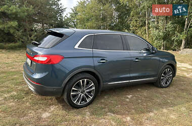 Внедорожник / Кроссовер Lincoln MKX 2015 в 