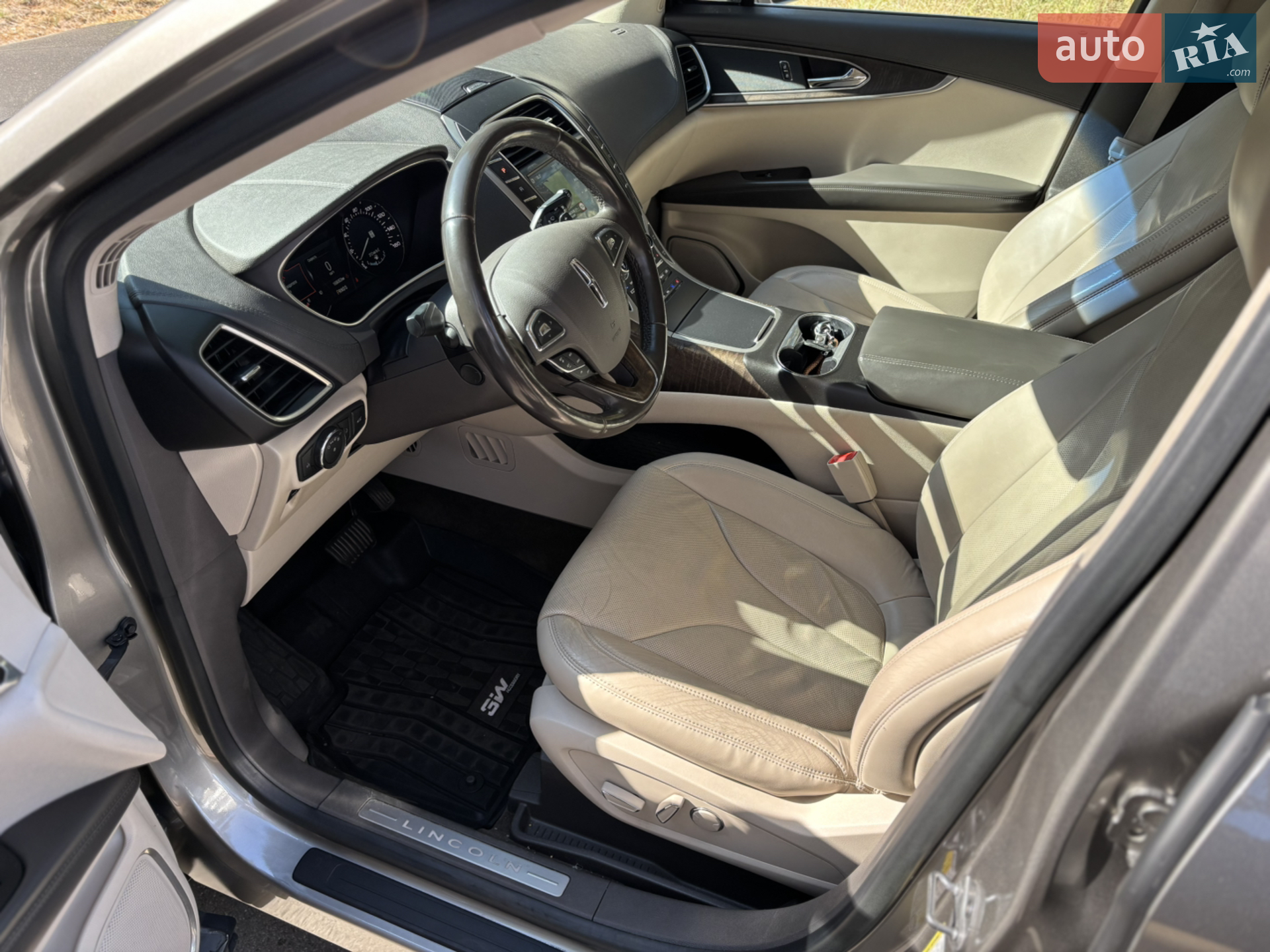 2016 Lincoln MKX - мініатюра 10