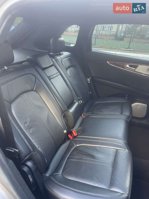 Позашляховик / Кросовер Lincoln MKX 2017 в Києві фото 25 Позашляховик / Кросовер Lincoln MKX 2017 в Києві