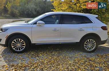 Позашляховик / Кросовер Lincoln MKX 2018 в  фото 10 Позашляховик / Кросовер Lincoln MKX 2018 в
