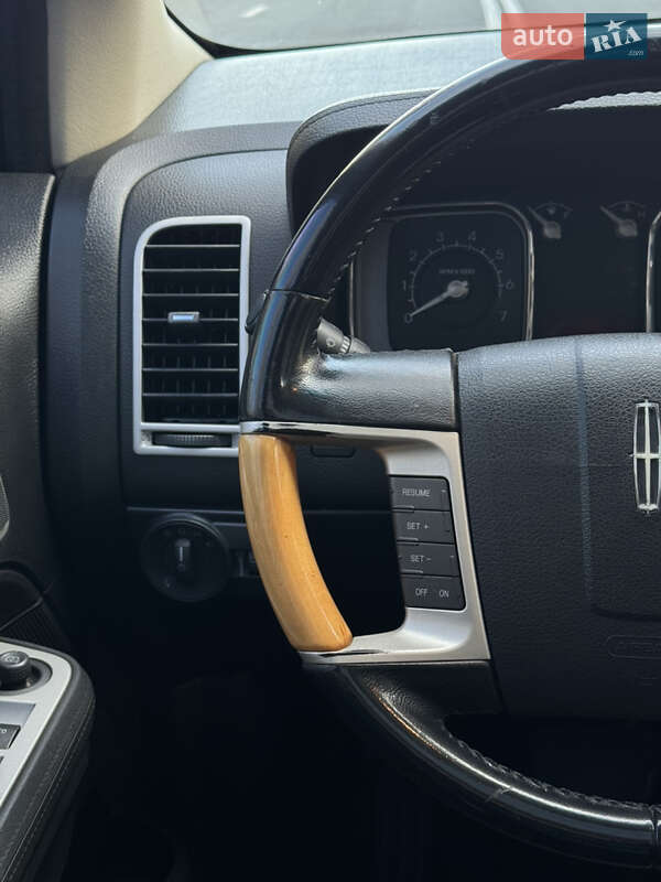 Внедорожник / Кроссовер Lincoln MKX 2008 в Киеве