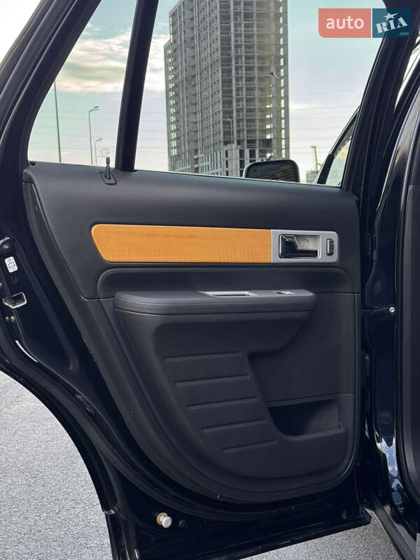 Внедорожник / Кроссовер Lincoln MKX 2008 в Киеве