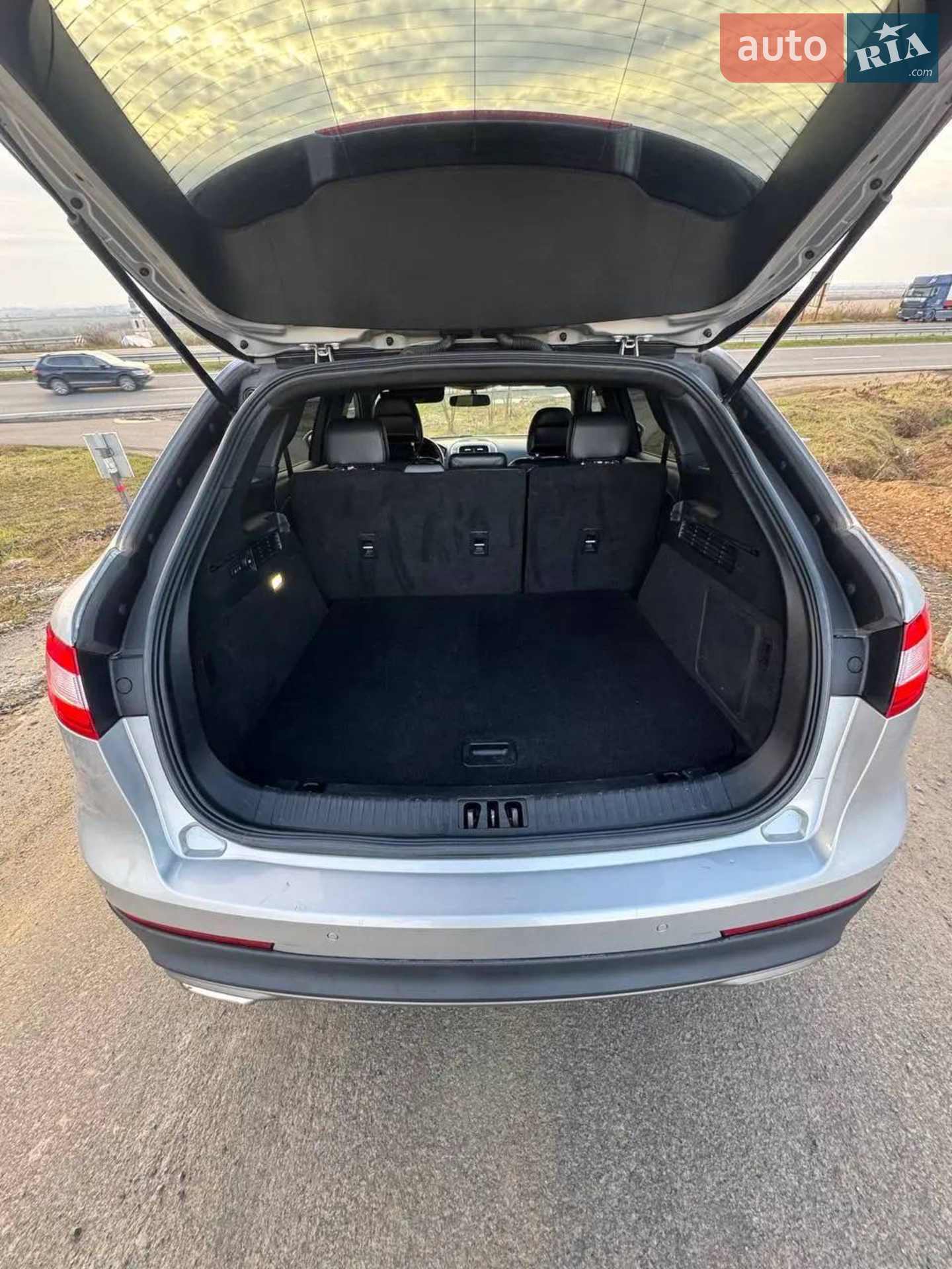 2017 Lincoln MKX - мініатюра 11