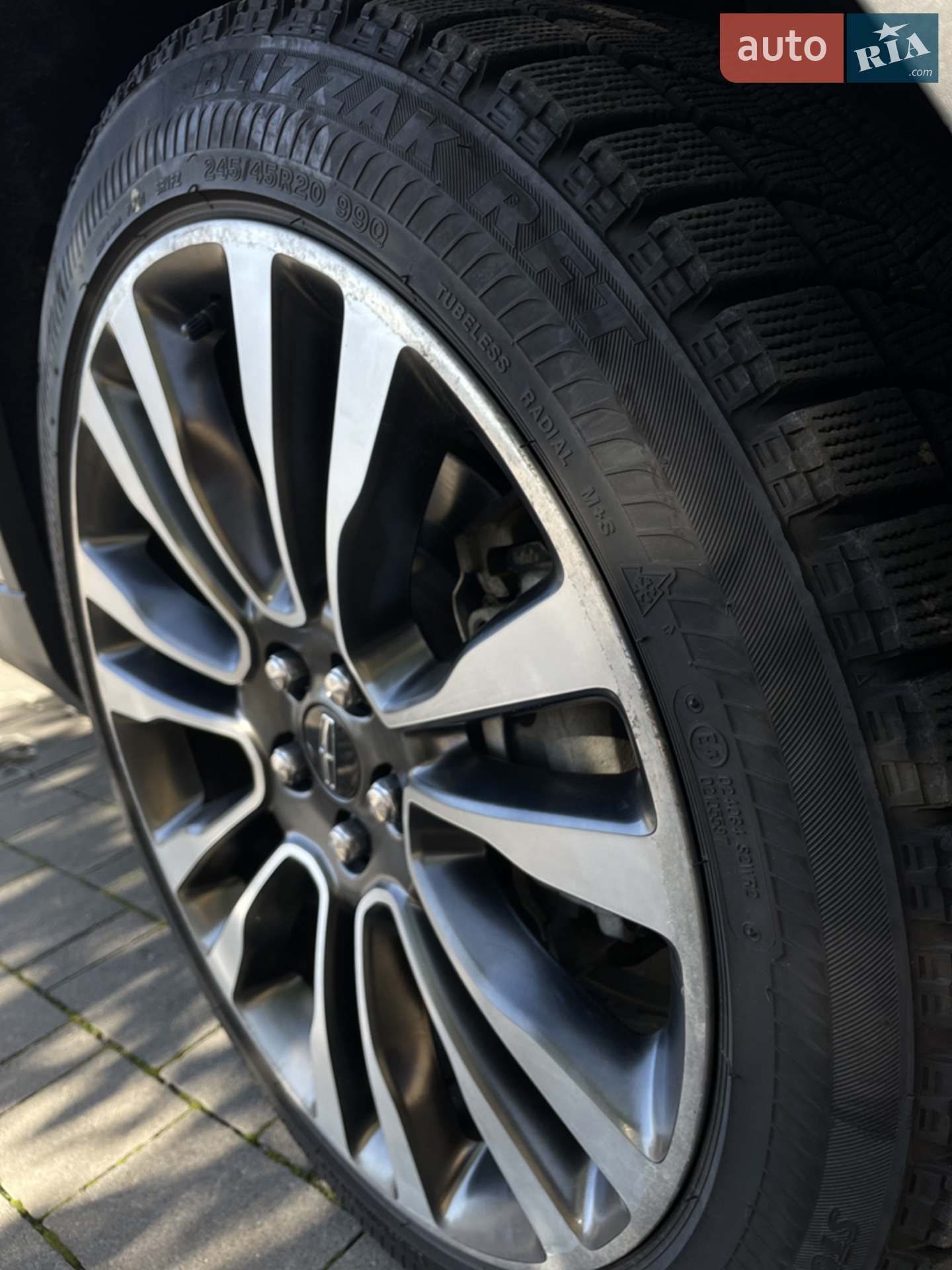 2017 Lincoln MKX - мініатюра 12