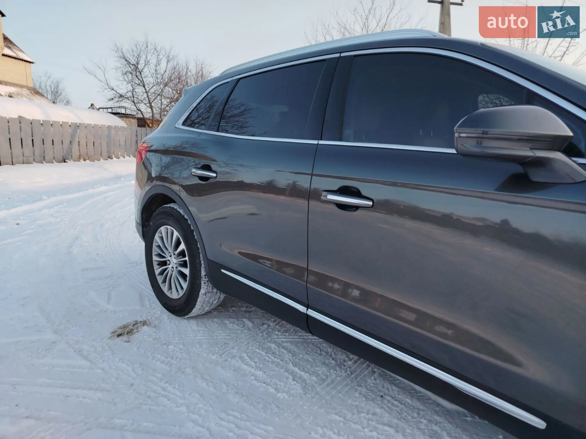 2017 Lincoln MKX - мініатюра 11
