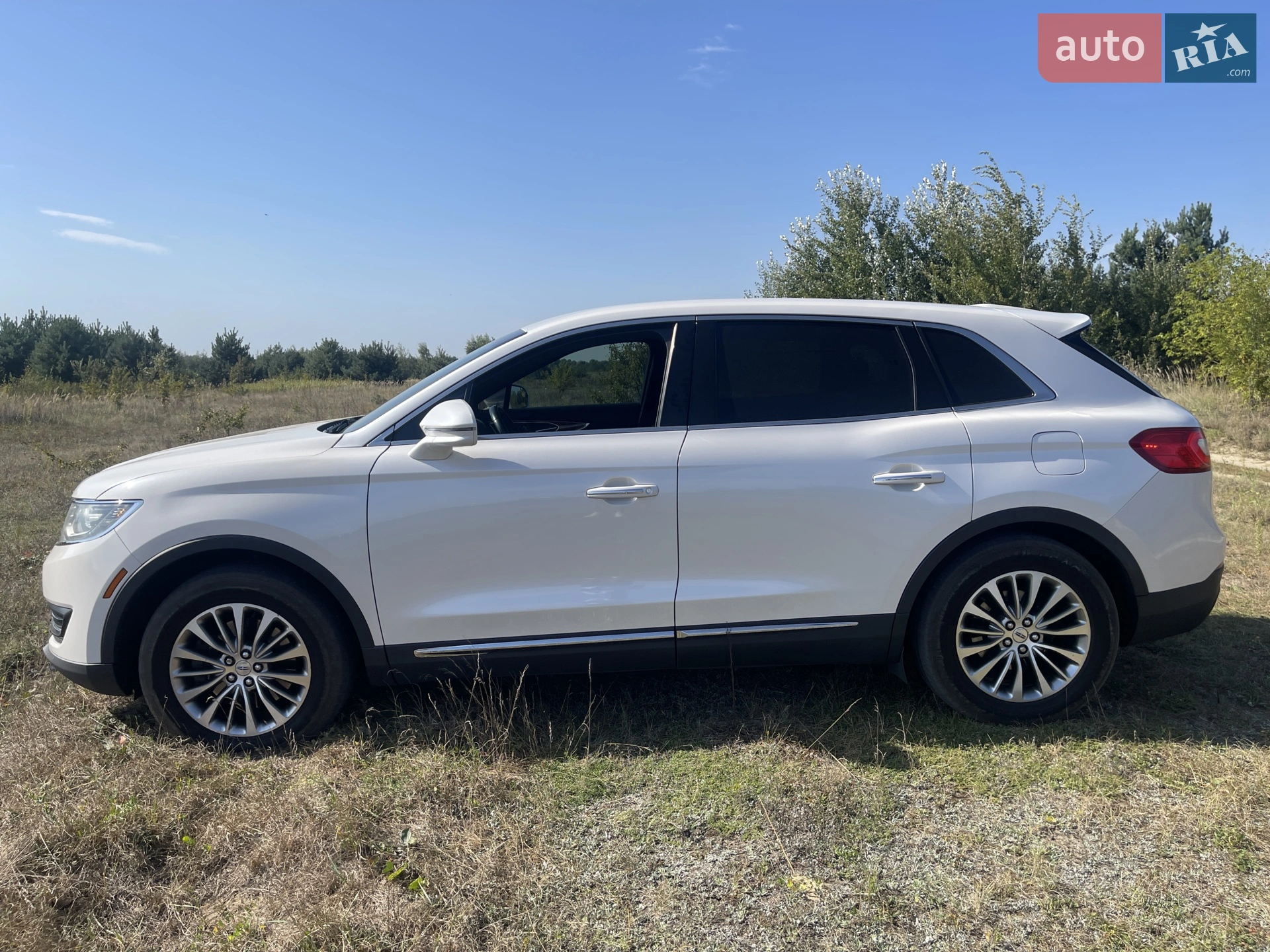 2016 Lincoln MKX - мініатюра 3