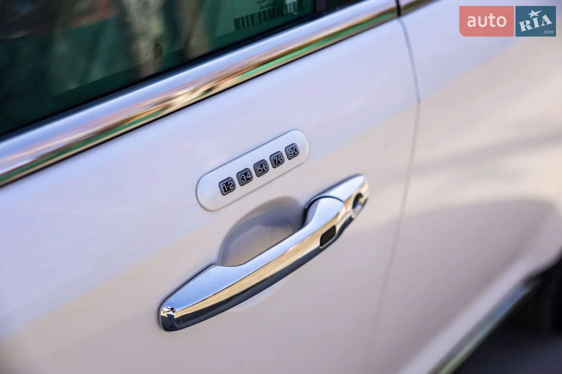 2014 Lincoln MKX - мініатюра 17