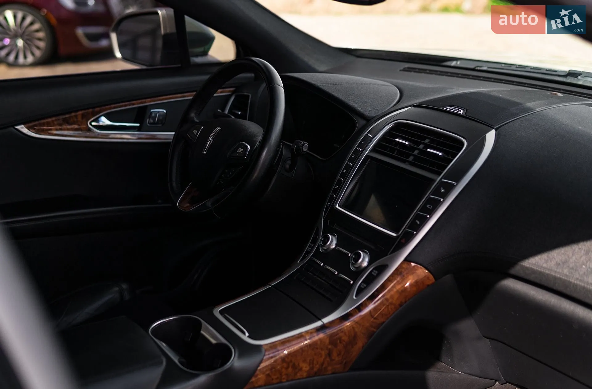 2016 Lincoln MKX - мініатюра 11
