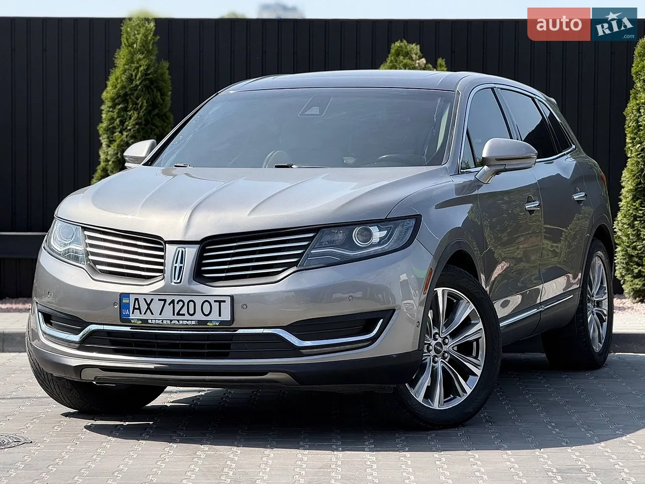 2016 Lincoln MKX - мініатюра 15