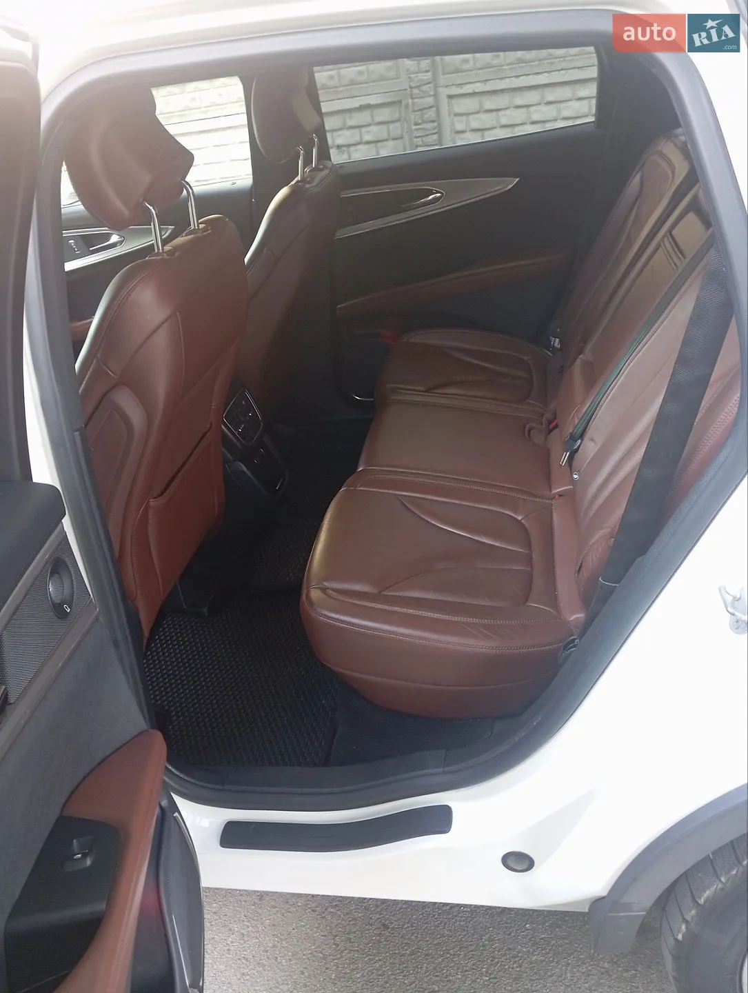 2015 Lincoln MKX - мініатюра 12