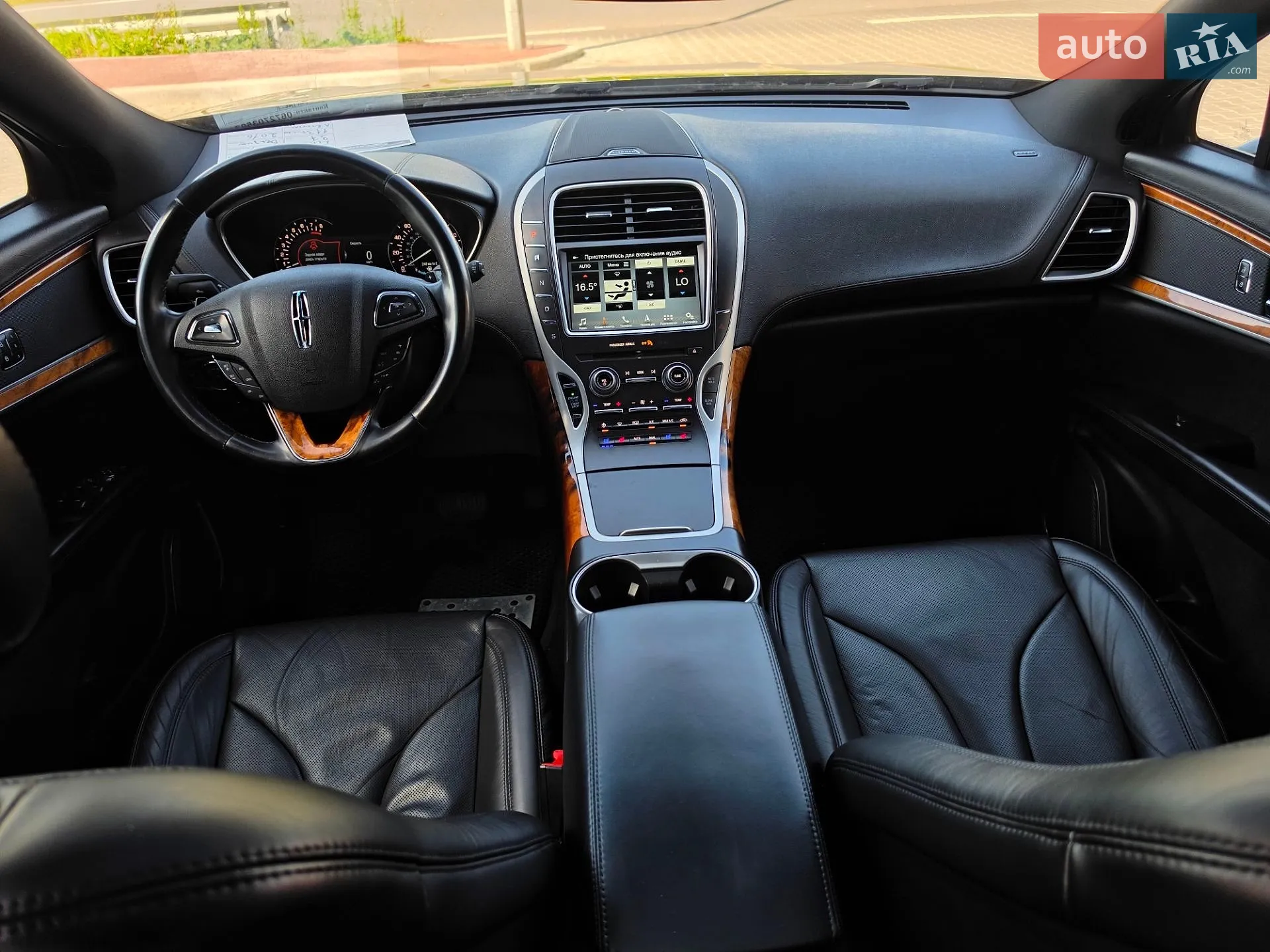 2016 Lincoln MKX - мініатюра 35