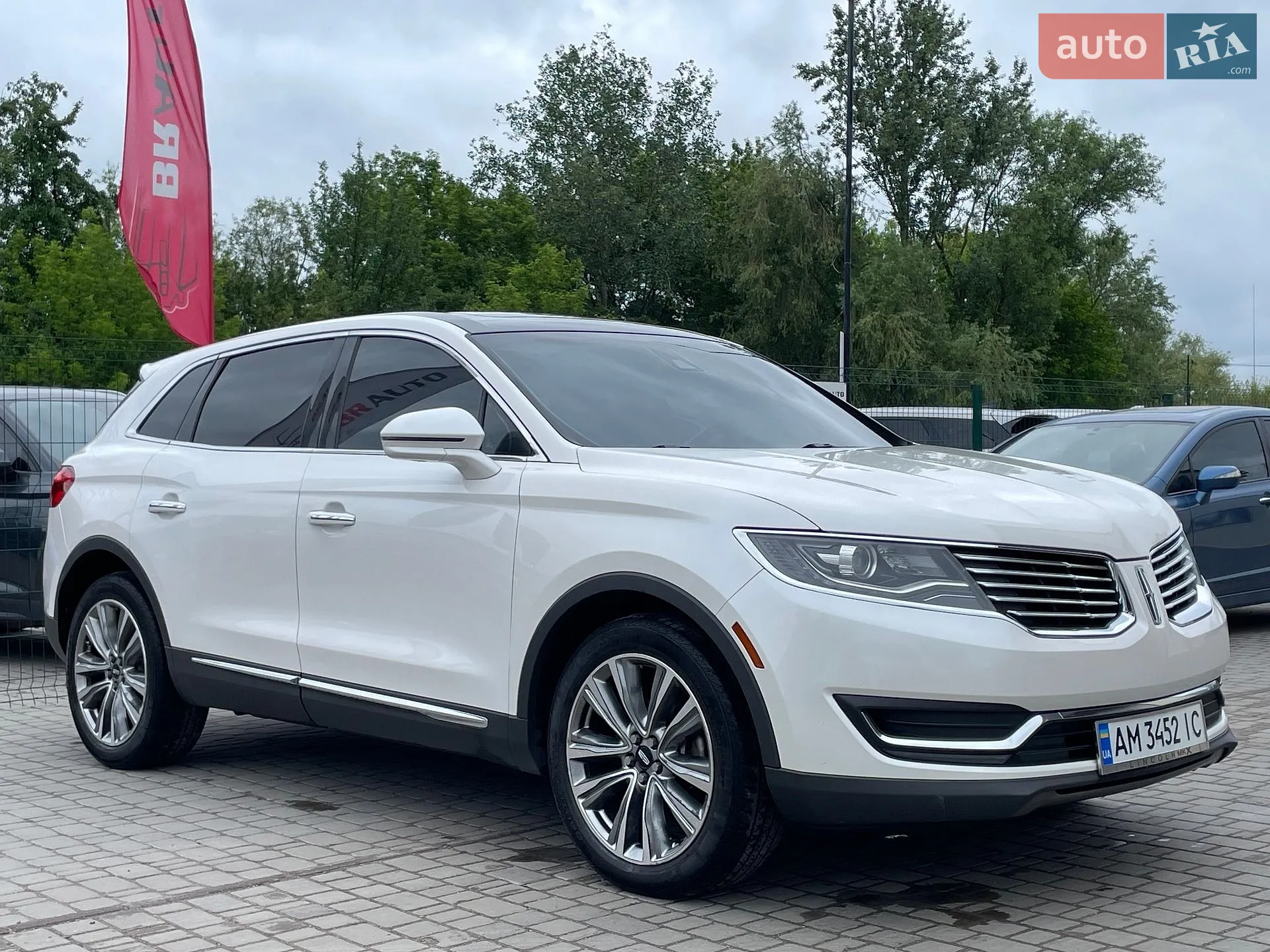 2016 Lincoln MKX - мініатюра 5