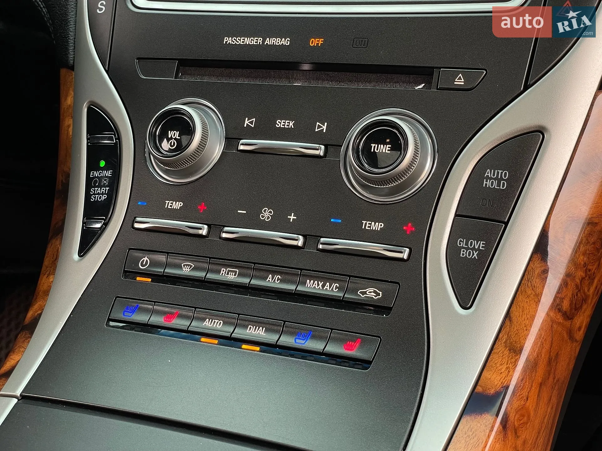 2016 Lincoln MKX - мініатюра 44