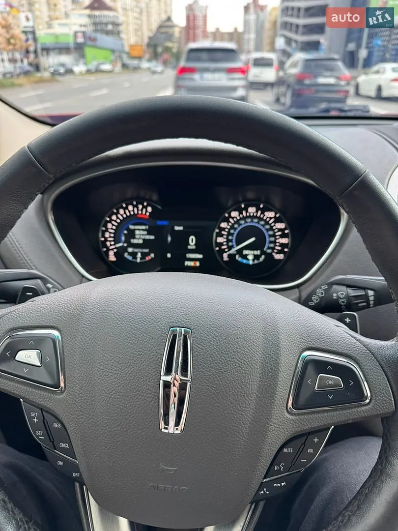 2017 Lincoln MKX - мініатюра 13