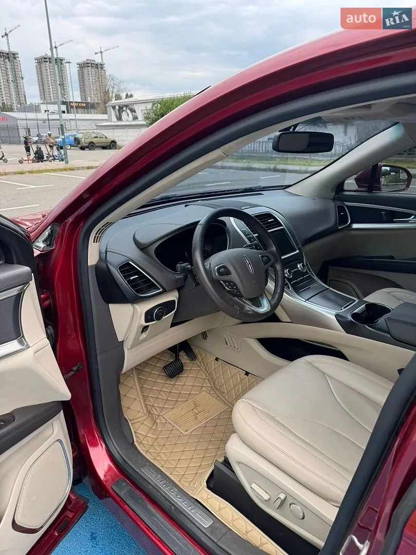 2017 Lincoln MKX - мініатюра 15