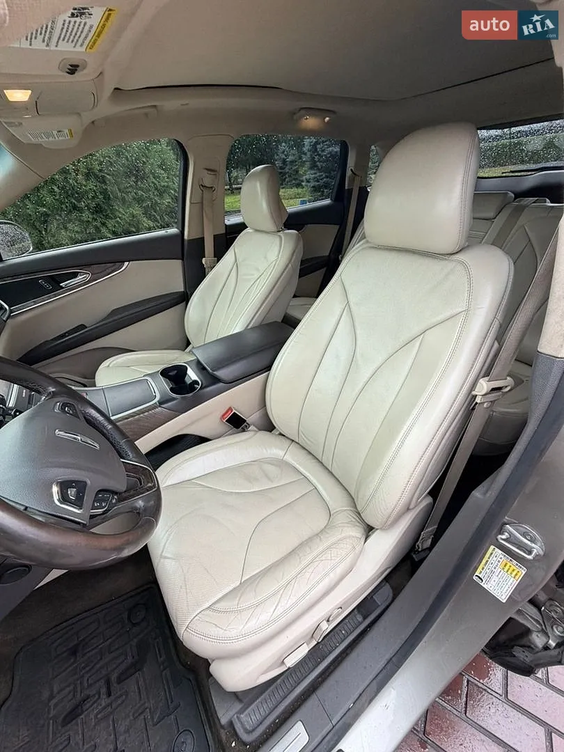 2015 Lincoln MKX - мініатюра 17