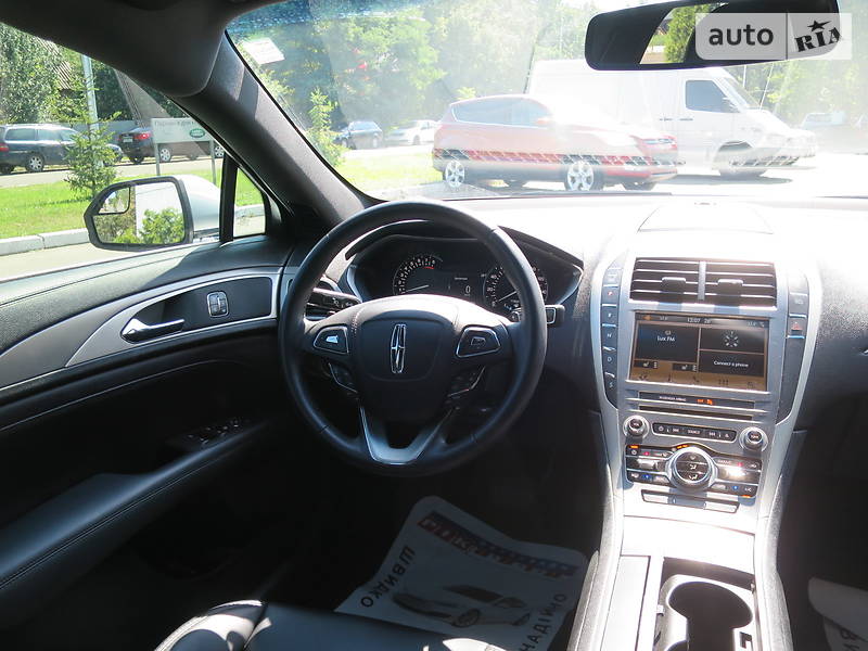 Седан Lincoln MKZ 2017 в Києві